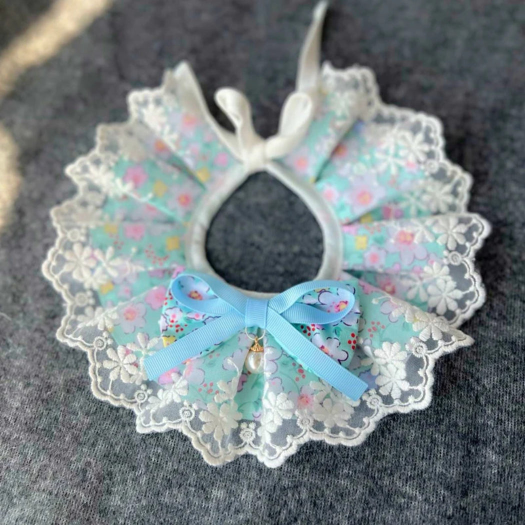 Mokka - Ruffled Floral Lace Bib Pet Neckwear
