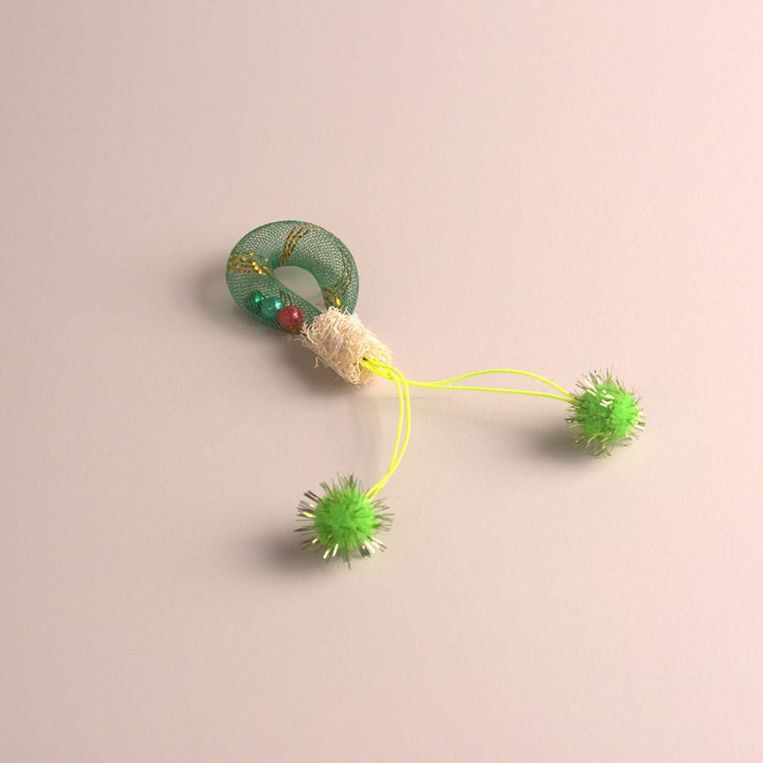 Moo - Mesh Pom Crinkle Interactive Cat Toy