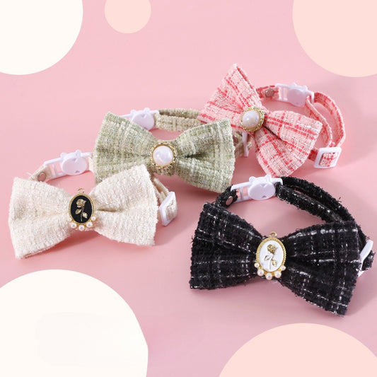 Mokka vintage style bow cat collar in brown with a classic bow design