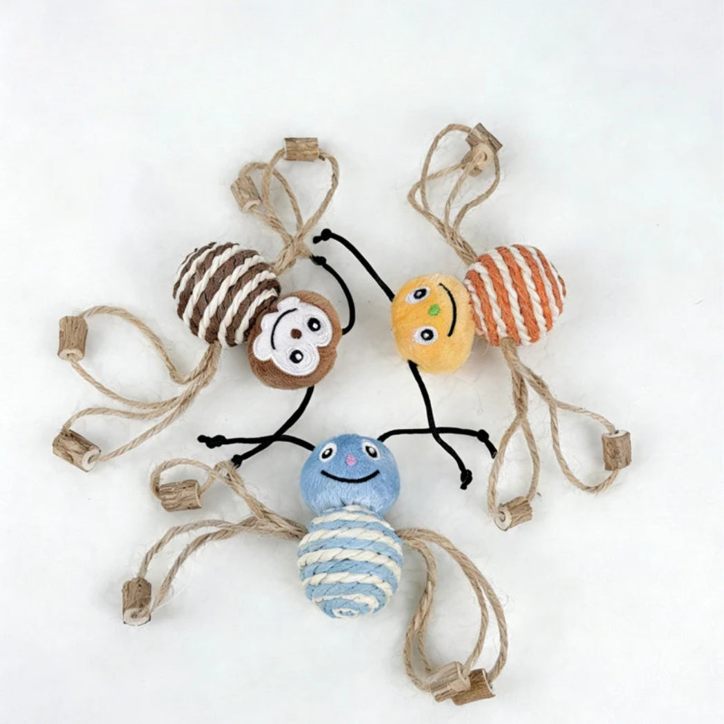 Moo - Smiling Rope-Wrapped Insect-Shaped Cat Toy