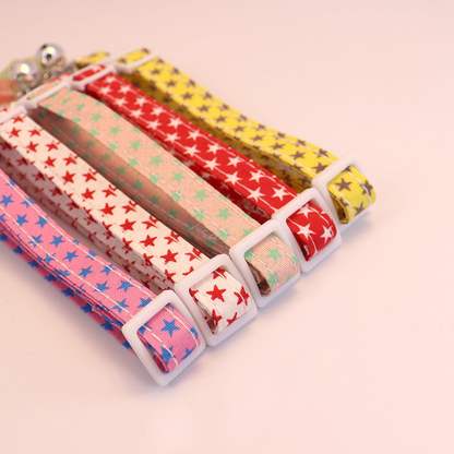 Close-up of the adjustable straps and white slider hardware