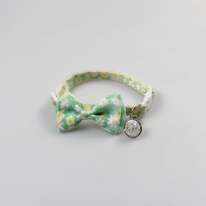Mint daisy floral cat collar with bow and round bell