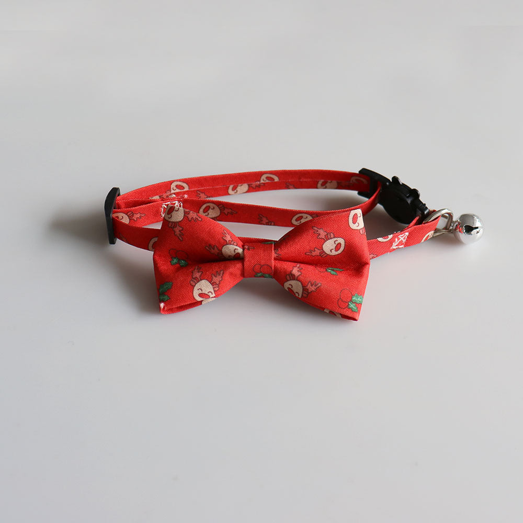 Red reindeer-pattern bow cat collar with bell