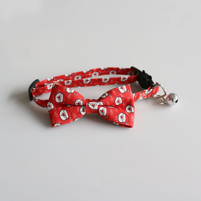 Red Santa-pattern bow cat collar with bell