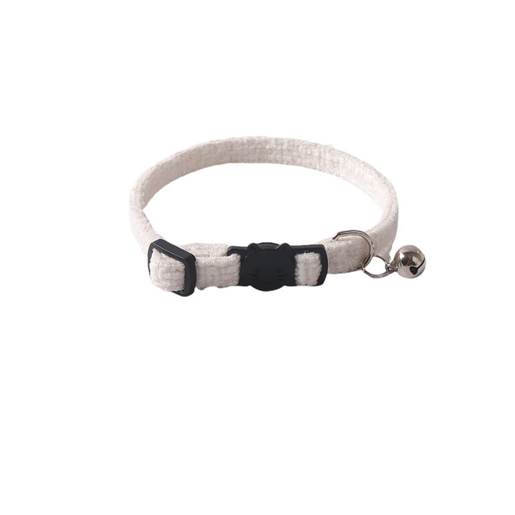 White textured cat collar without bow, with bell and cat-face buckle