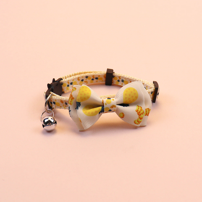 Pineapple-print cat collar with bow and bell