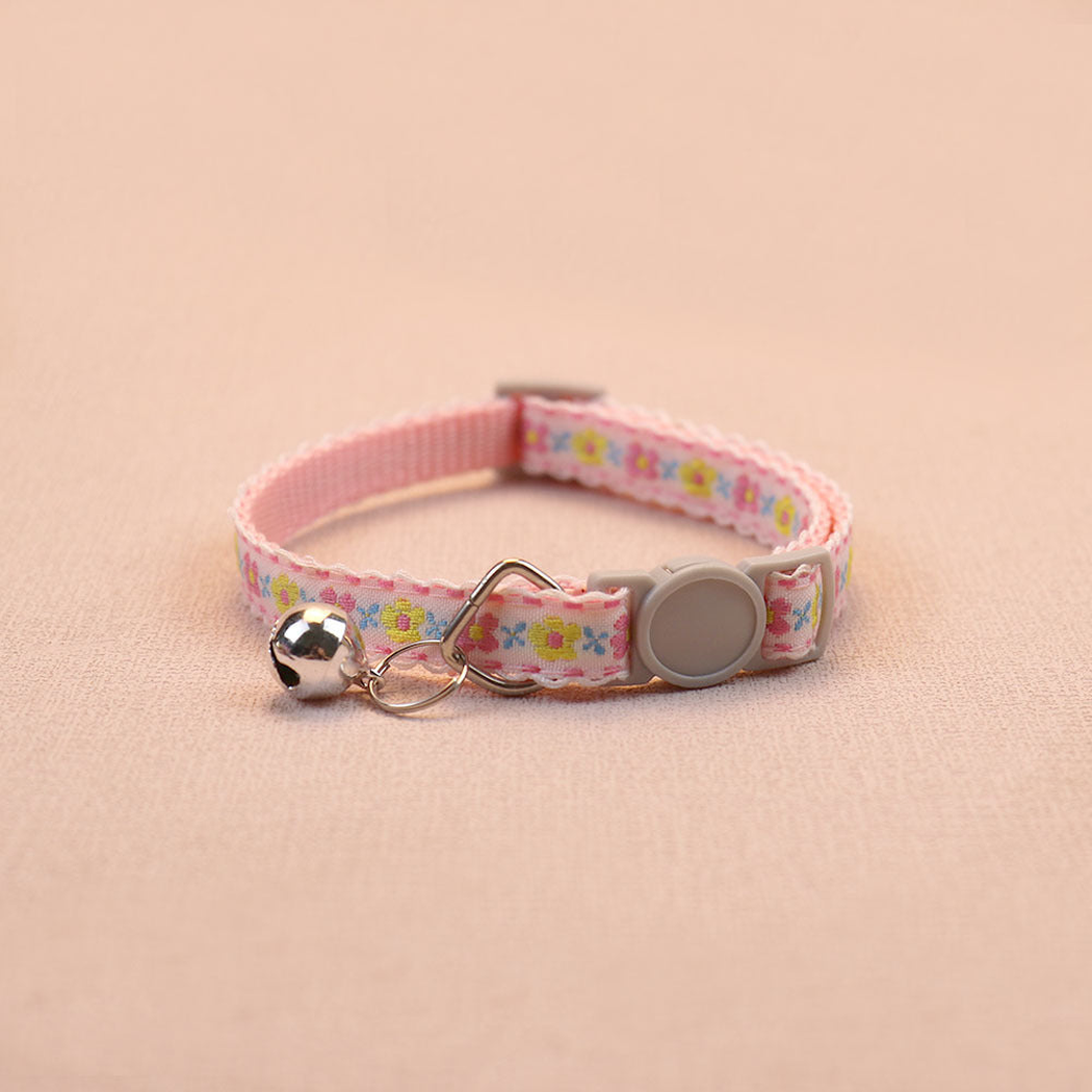Light pink floral cat collar with bell and round buckle