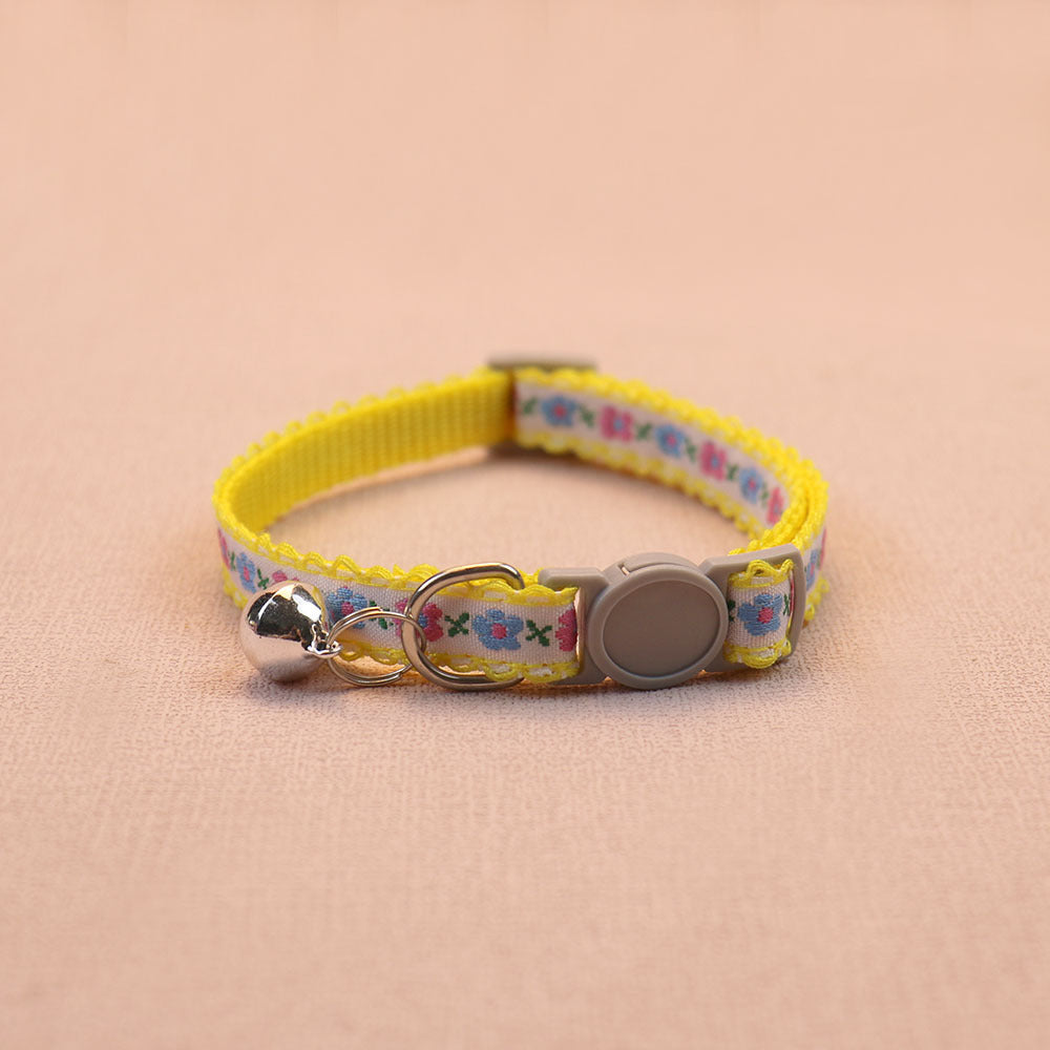 Yellow floral cat collar with bell and round buckle