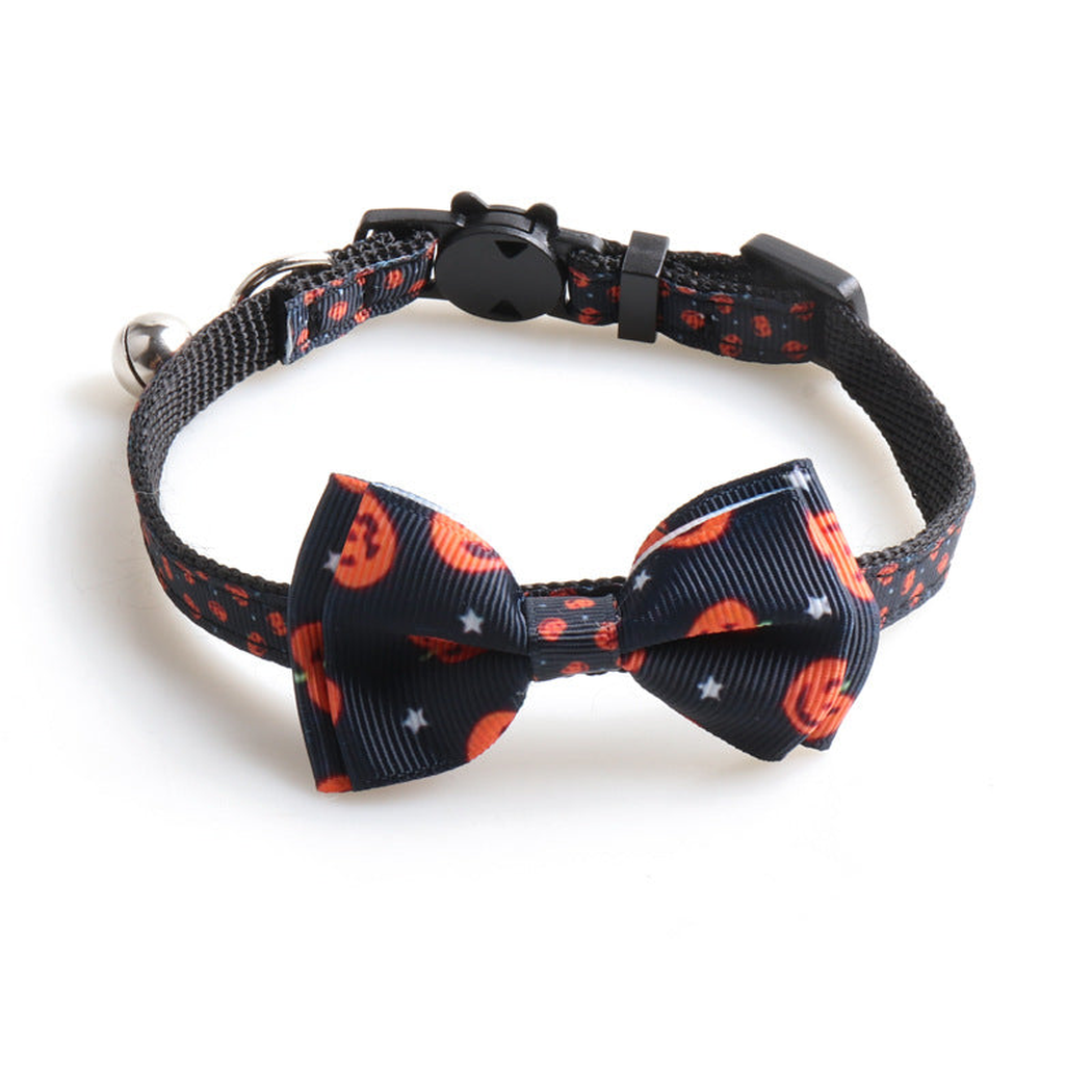 Black bow cat collar with small pumpkins and stars