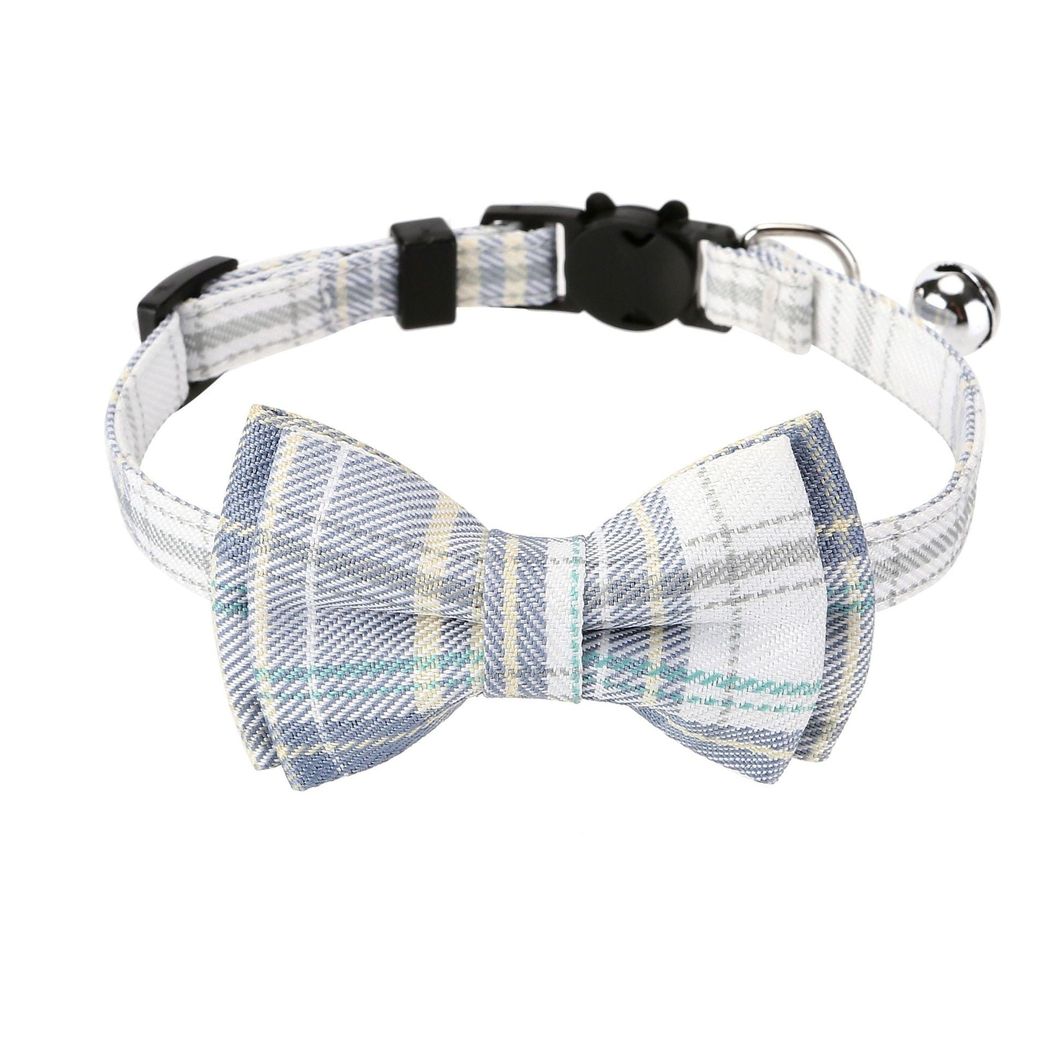 Light Gray plaid cat collar with bow and silver-tone bell, front view