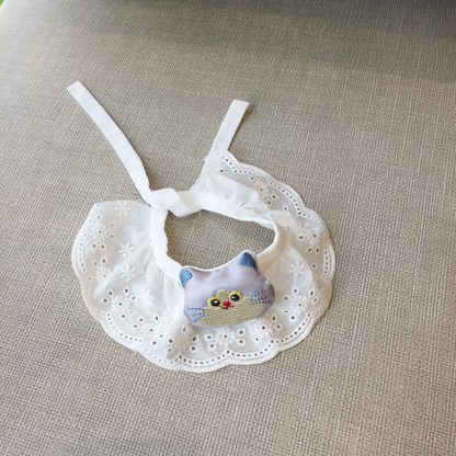Light Gray cat-face pet neckwear with a white ruffled eyelet-look bib, front view