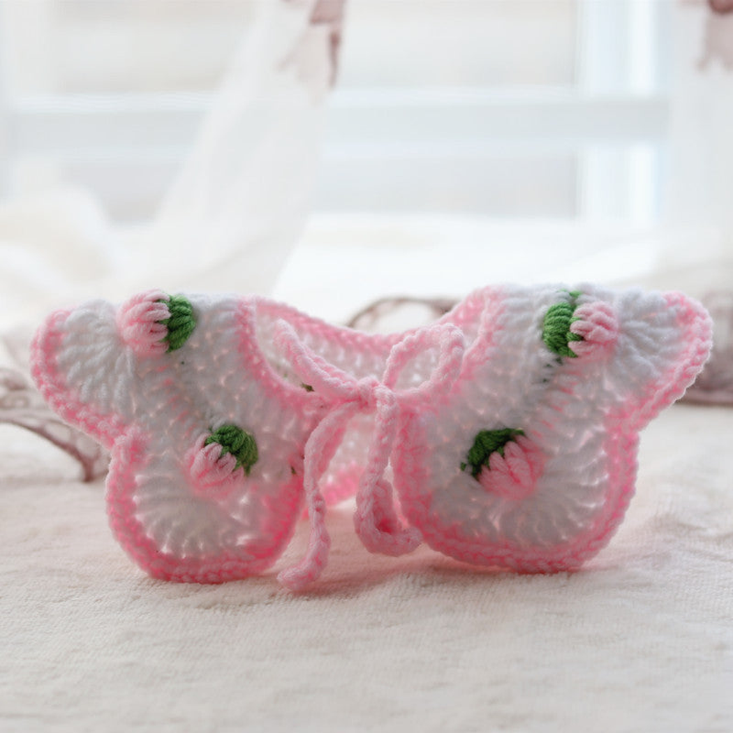 Pink Bud pet neckwear with scalloped edges, raised bud motifs and tie cords
