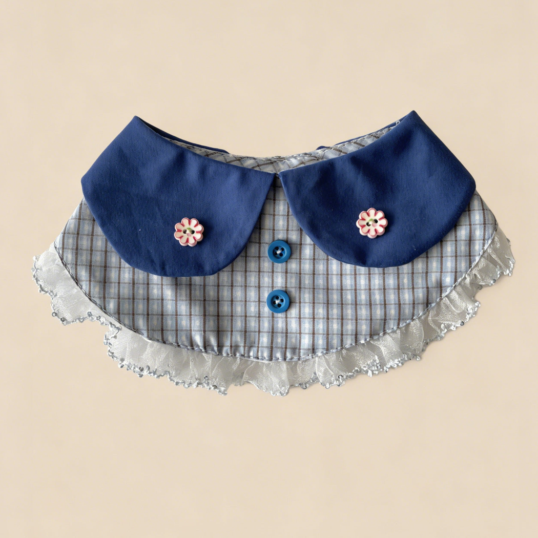 Navy plaid cat neckwear with split collar and ruffled edge