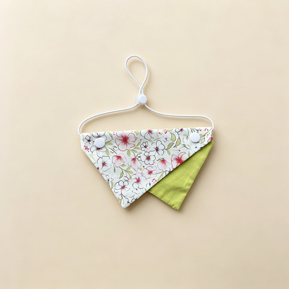 Outlined Flowers Pet Neckwear with red-centered flowers, green leaves and green underpanel.