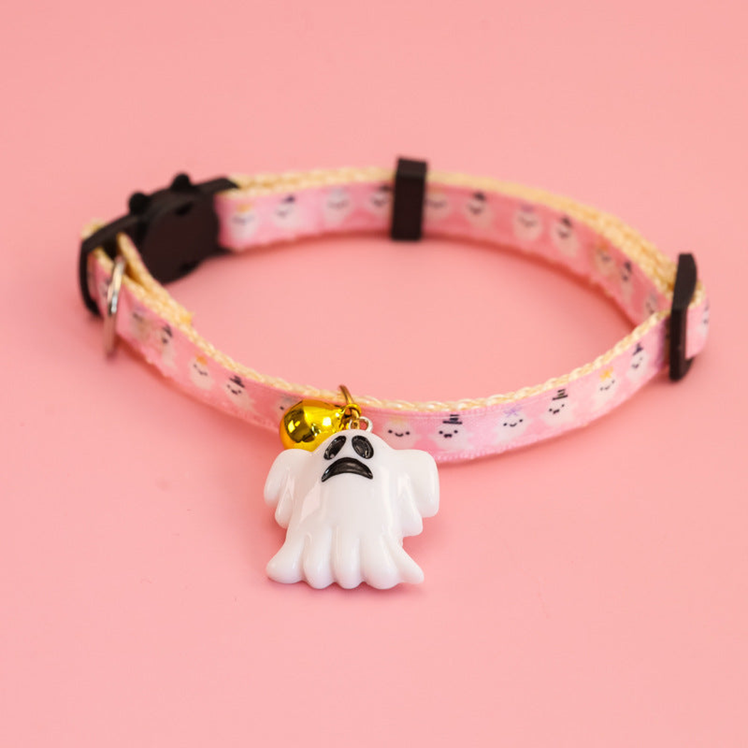 Ghost Faces Style pet collar with a pink ghost pattern, bell, and white ghost charm