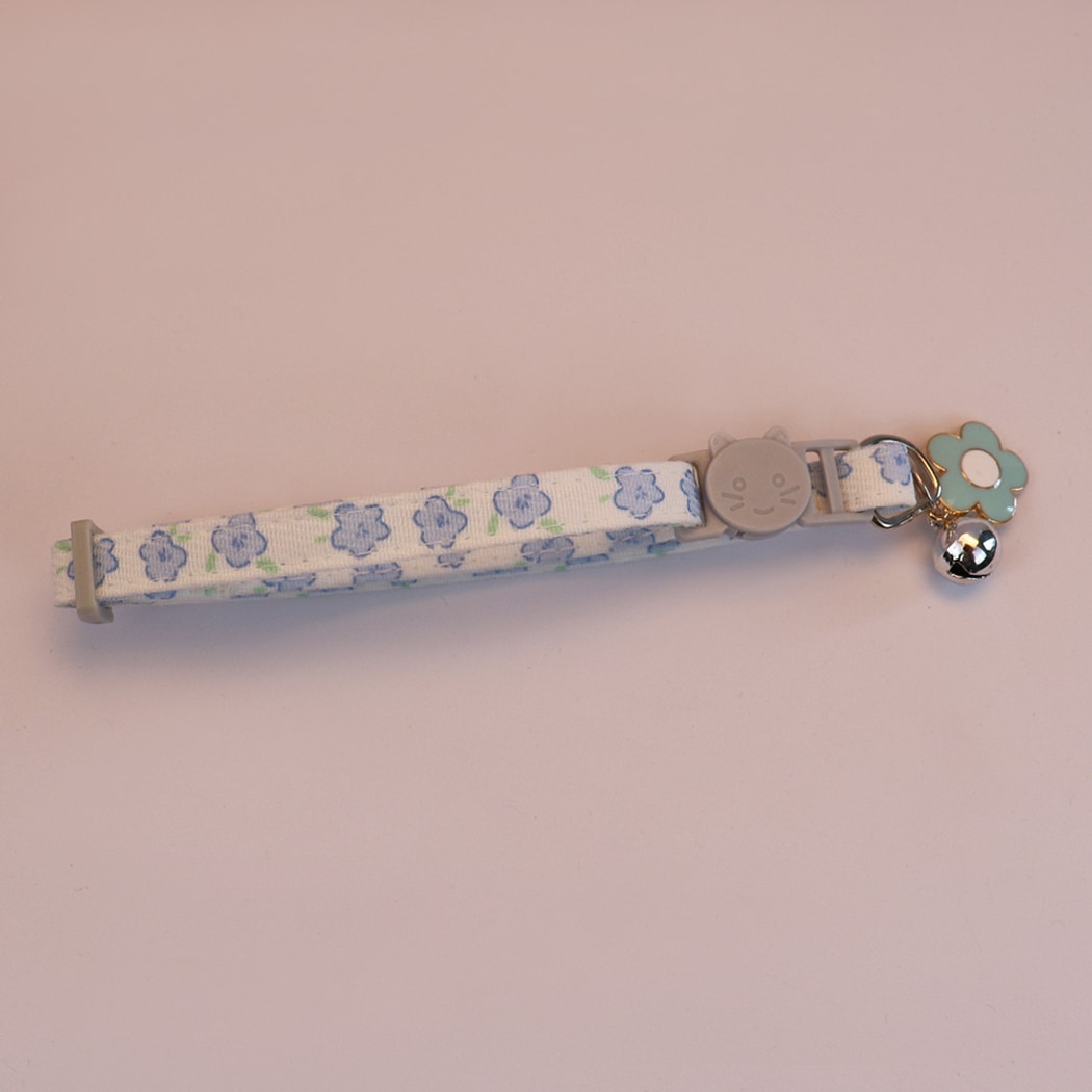 Mokka - Colorful Flower Charm Floral Print Cat Collar