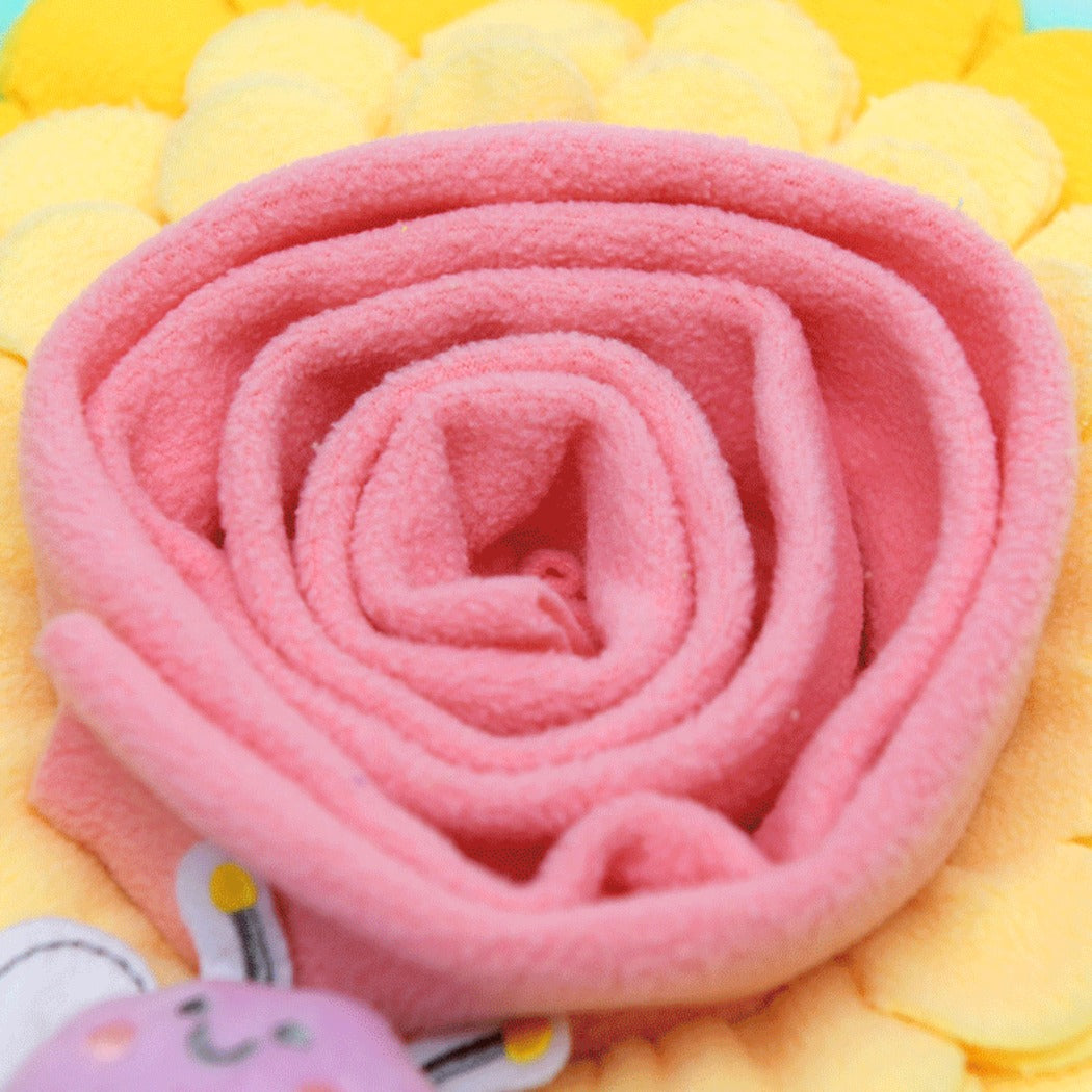 Snuffy – Flower Snuffle Mat