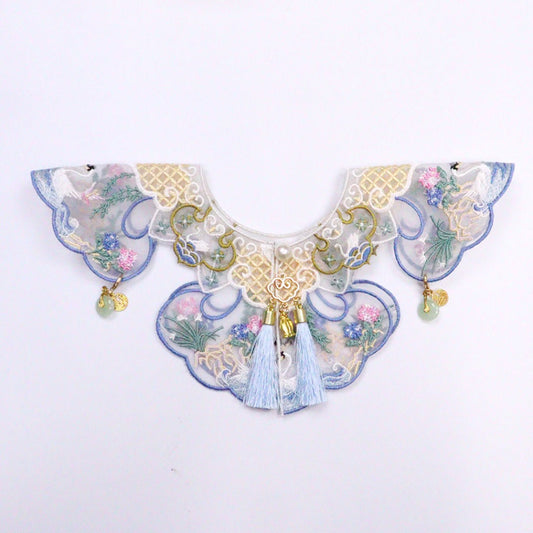 Mokka – Embroidered Blossom Collar