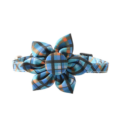 Mokka Plaid Breakaway Cat Collar showing the adjustable slider for fitting