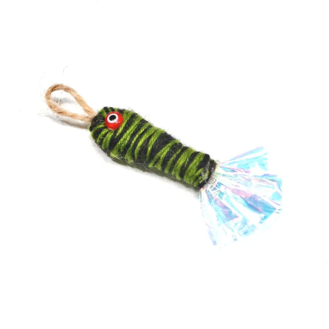 Moo - Fish-Shaped Tossing Play Cat Toy