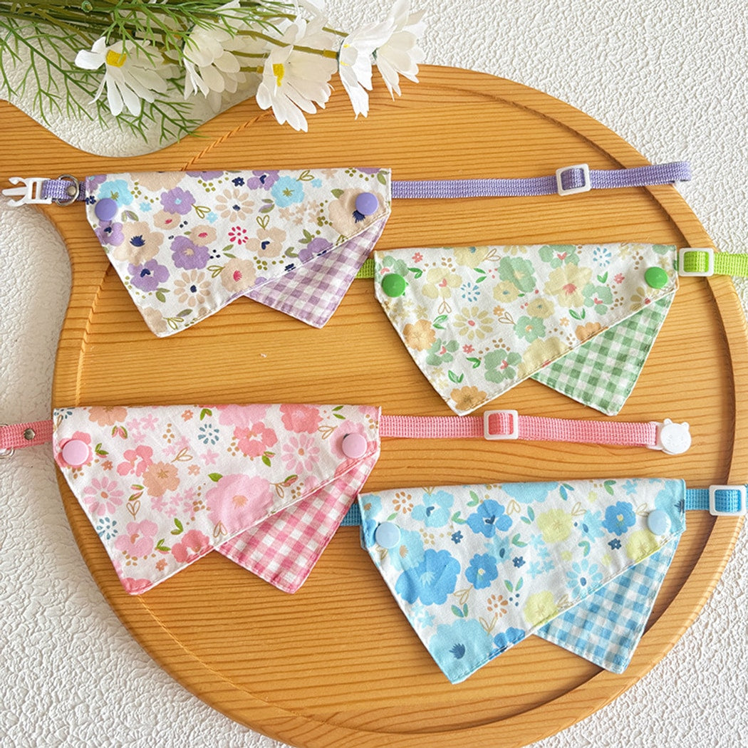 Mokka - Floral Print Adjustable Cat Bandana Collar