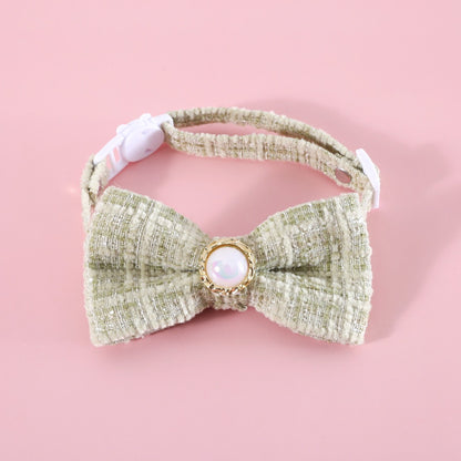 Mokka vintage style bow cat collar with bow detail and strap buckle
