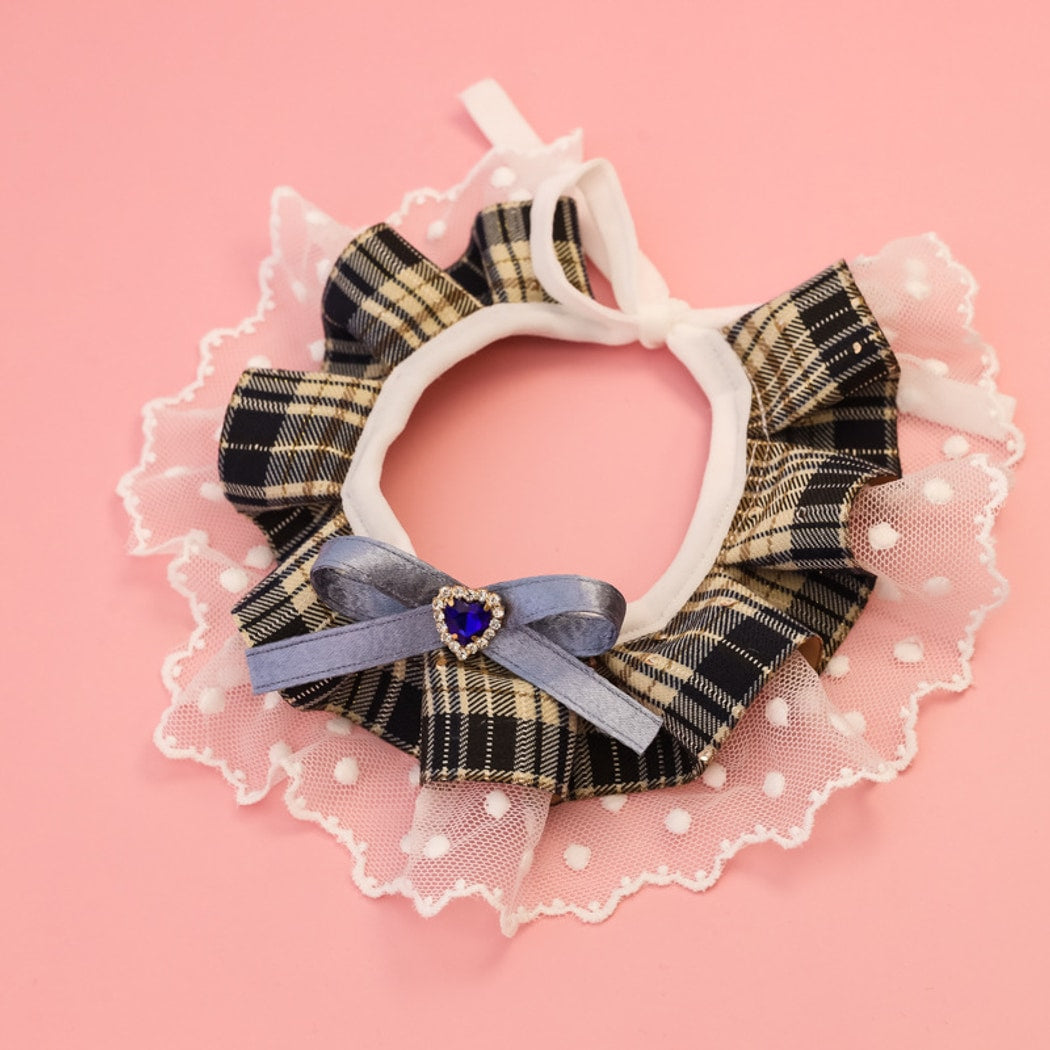 Mokka - Plaid Lace Ruffle Heart Accent Cat Collar