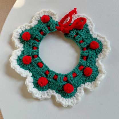 Mokka - Christmas Scalloped Crochet Cat Collar