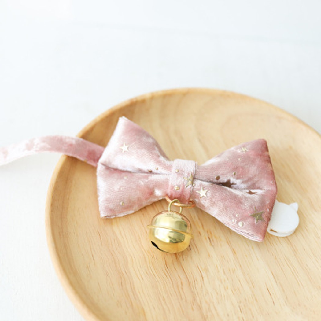 Mokka - Decorative Bow Tie Collar with Bell for Cats