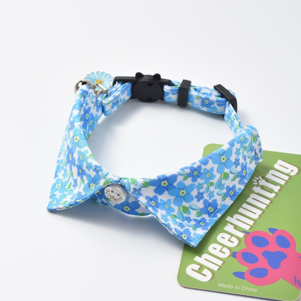 Mokka Flowal Cat Collar featuring detailed floral pattern close-up