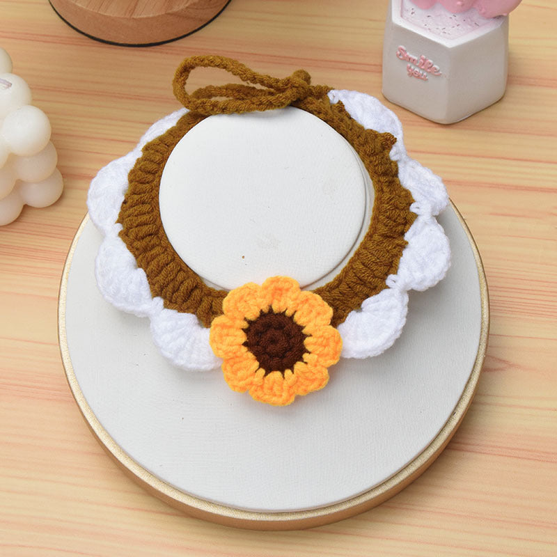 Mokka - Knit Adjustable Floral Design Cat Collar